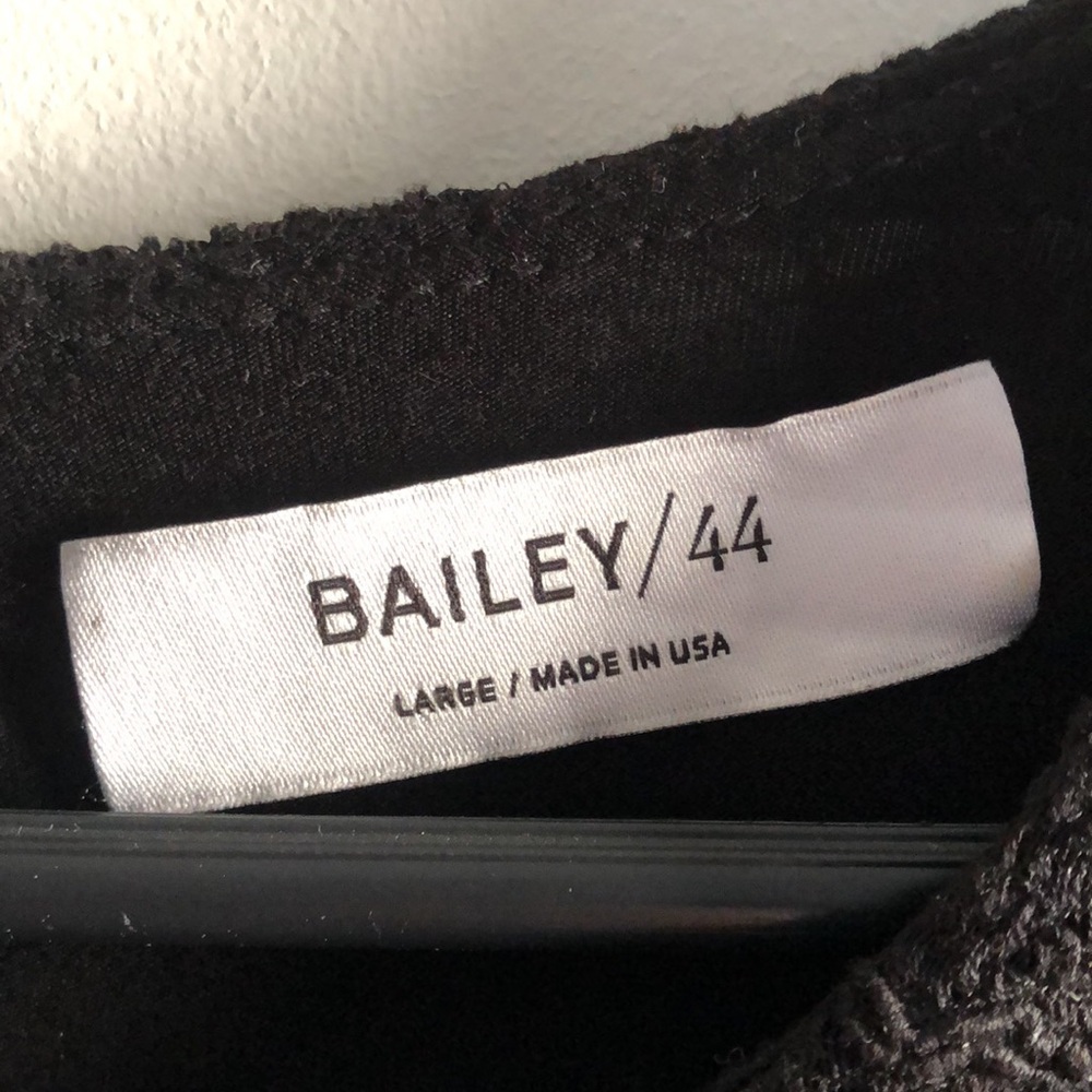 Bailey44 top - Picture 3 of 5
